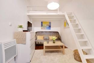 Charming studio - 2P- Le Marais Apartment in Paris