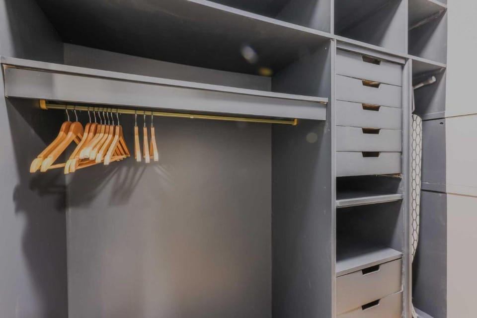Modern Apartment - 2BR/6P- Levallois-Perret Apartment in Levallois-Perret