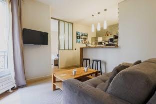 Modern flat - 1BD/4P - Parc Monceau Apartment in Paris