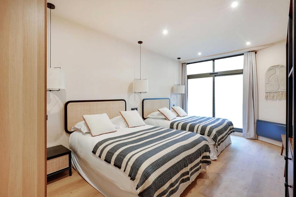 Spacious Apartment - 2BR/10P - Place D'Italia Apartment in Paris