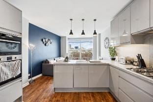 Rare Duplex Flats for Groups - 4 Bed Room, 3 Bath Vacation rental in Brighton