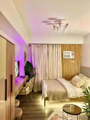 Symfoni Nichols (nr Source, SM, NUstar, IT, Ayala) Vacation rental in Cebu City
