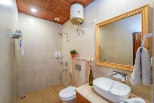 Aperol 1BHK: WiFi+Valley View(1 Km from mall road) Apartment in Uttarakhand