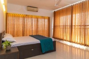 Best 3BHK Seaview Serviced Apartment @Marine Drive Apartment in Kochi