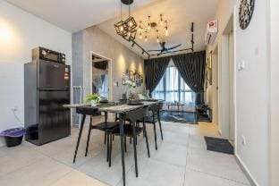 NEW Modern Industrial Design near IOI City Mall Vacation rental in Selangor, Malaysia