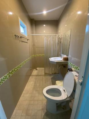 Khaolak Beachhouse Keroro บ้านพักติดหาดเขาหลัก Vacation rental in Phang-nga Changwat