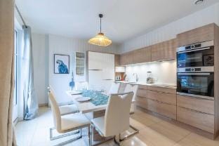 Luxurious 2 bedroom duplex on Place Morny Apartment in Deauville