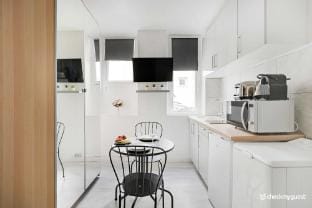 Lovely Studio in the heart of the Marais Apartment in Paris