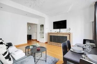 Chic apartment - 2BR/6P - Gare de l'Est Apartment in Paris