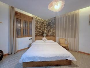 立夏大床房 Apartment in China