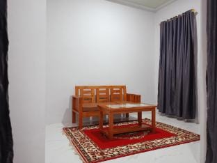 Homestay Anugrah 2  Vacation rental in Padang