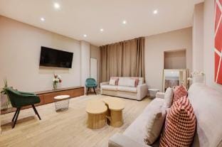 Spacious Apartment - 4BR/15P - Sentier/Grand Rex Apartment in Paris