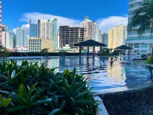 City View Studio / Pool / Sauna Apartment in Pasay