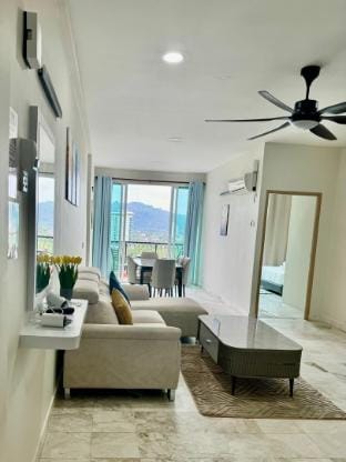 FAT MOM - Seaview 111(Free 1 CarPark+Netflix) Vacation rental in Kedah
