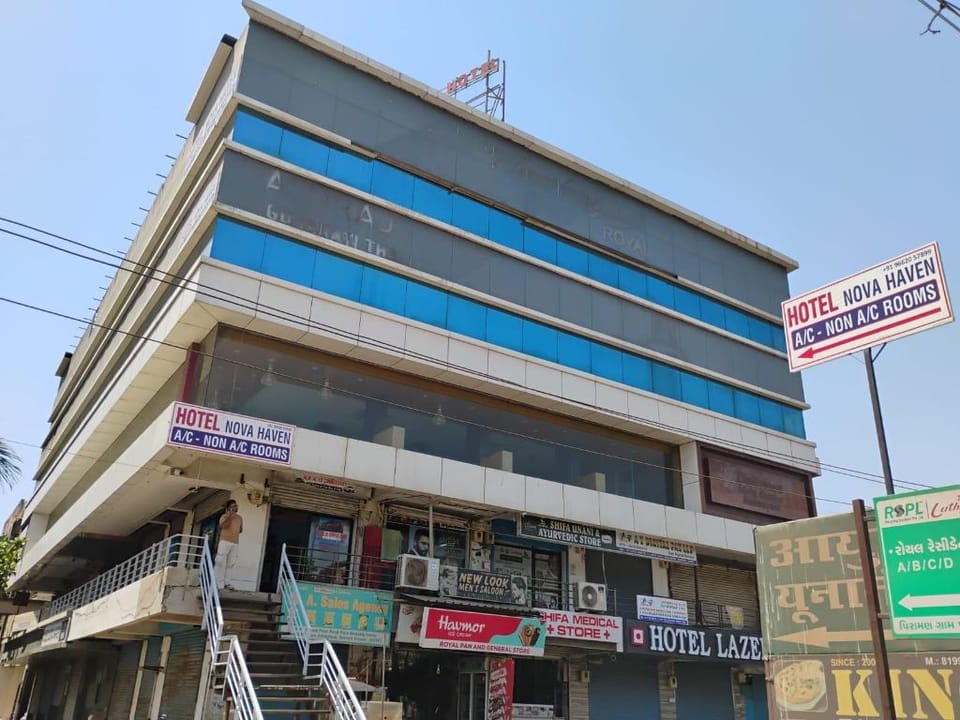 HOTEL NOVA HAVEN ANKLESWAR Hotel in Gujarat