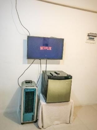 Entire Unit / Balcony /wiFi Vacation rental in Antipolo