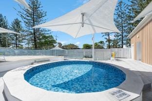 Paradise at Peninsula - 2 Bedroom Ocean Views Apartment in Surfers Paradise