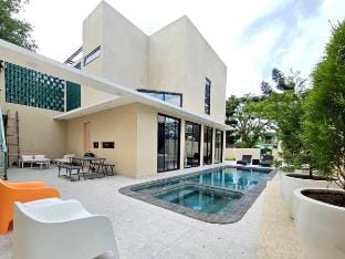 KAI KAM Homes 2 - Private Pool, Jacuzzi, Billiard Vacation rental in West Java