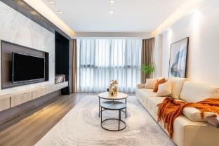 Sunny Abode 3Bedroom close to Xintiandi and Waitan Apartment in Shanghai