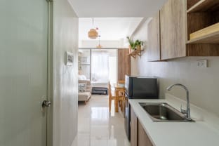 La Maison Condo Unit Apartment in Lapu-Lapu City