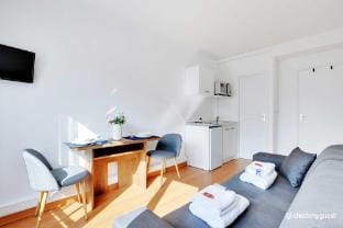 Charming studio - 2P - Parc Georges Brassens Apartment in Paris