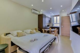 Cozy apartment Juan-Les-Pins / 200m Beach Apartment in Antibes