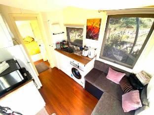Tiny House Spectacular Eco Retreat & Cosy Vacation rental in Maleny
