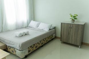 Family Unit A17 with Balcony Vacation rental in Iloilo City