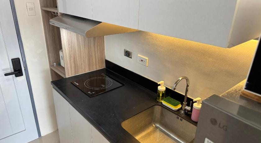 Bears Nook - JTower Residences Apartment in Lapu-Lapu City