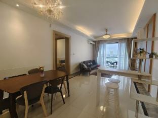 R&F Luxurious Mall Large unit for large group Apartment in Johor Bahru