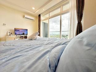 Sweet Homestay1 Riverine Diamond Kuching City View Vacation rental in Kuching