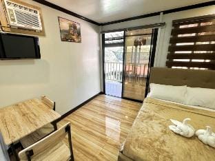 Staycation in Samal Island 5-mins from Wharf Vacation rental in Island Garden City of Samal