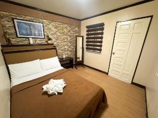 Staycation in Samal Island 5-mins from Wharf Vacation rental in Island Garden City of Samal