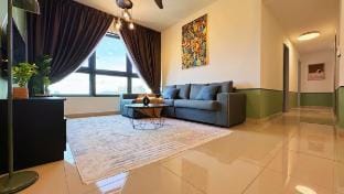 M Vertica KL City 4 Bedroom Fully Air-Con Suite Vacation rental in Federal Territory of Kuala Lumpur