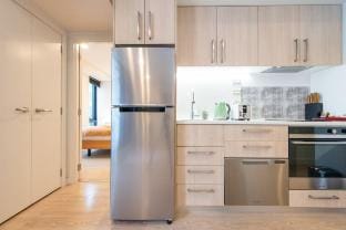 Cozy 1 bed apt beside Sky Tower Vic12 Vacation rental in Auckland