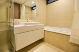 Vinhomes Skylake serviced apartment Bed and Breakfast in Laos
