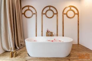 TP2* Railway Loft * Near Train Street * Bathtub Vacation rental in Hanoi