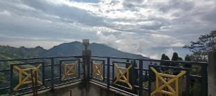 Double bed with Diwan Vacation rental in Darjeeling