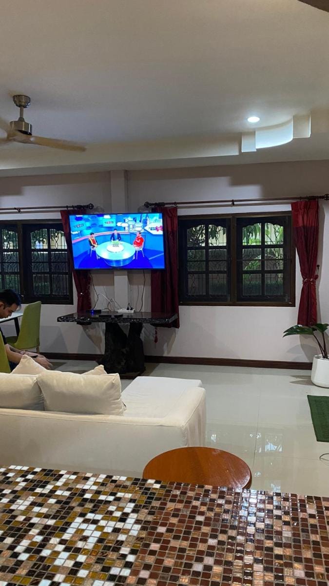 Coastal Lodge Bang saray Vacation rental in Chon Buri Changwat