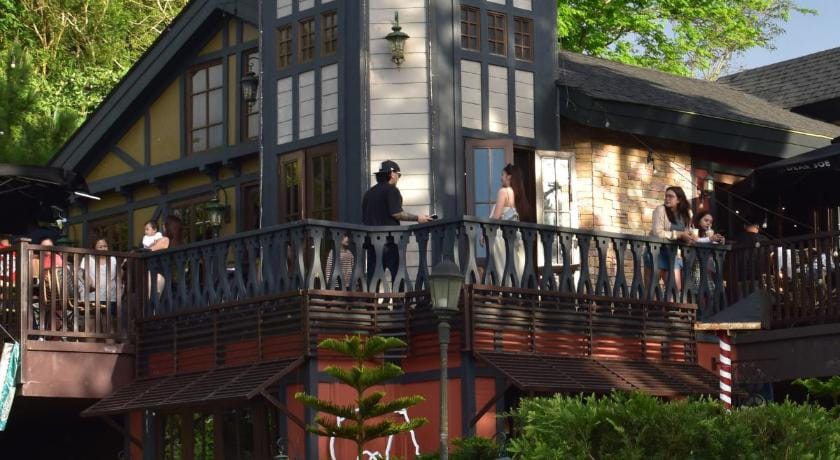 Alpine Villas at Crosswinds Tagaytay Casa de Vela Apartment in Tagaytay