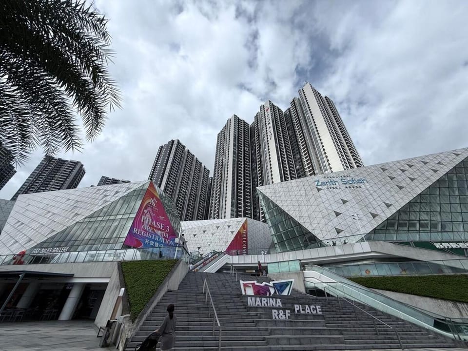 R&F Seine Region Tyas Apartment in Johor Bahru
