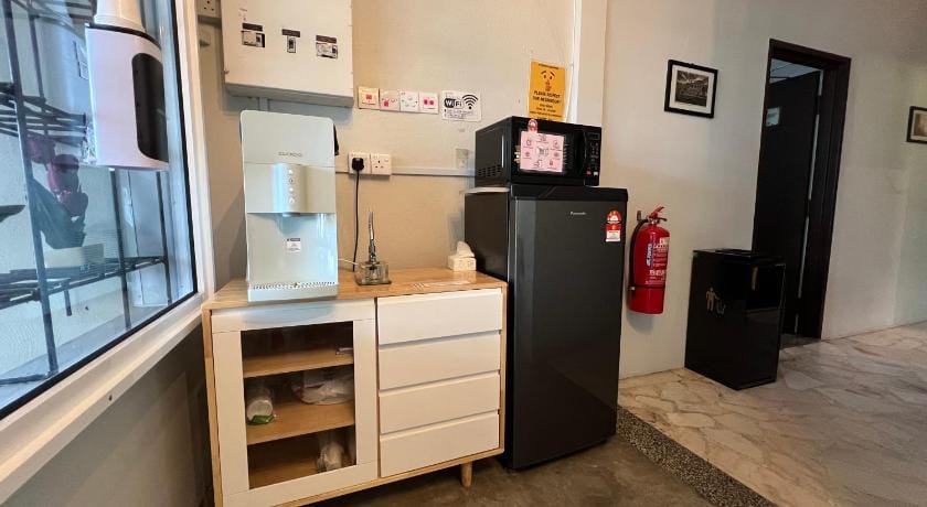 5 mins walking to East Coast Mall @ JW Guest House Bed and Breakfast in Pahang, Malaysia