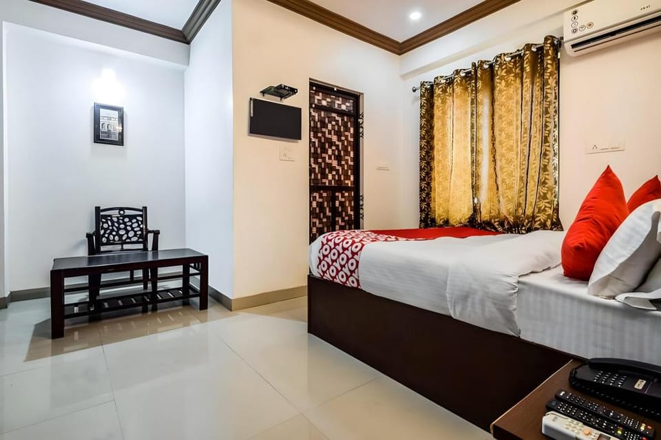 HOTEL KESAR AMRAPALI Hotel in Gujarat