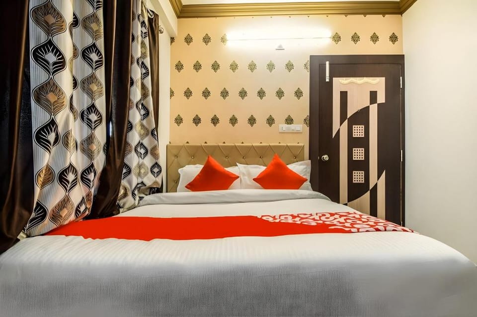 HOTEL KESAR AMRAPALI Hotel in Gujarat