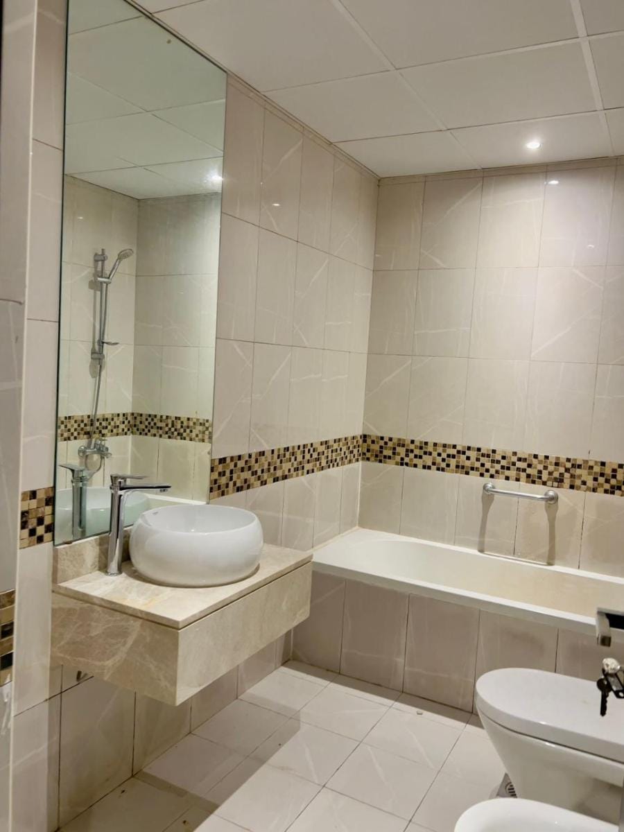 Amiqa Homes DIP 1 Vacation rental in Dubai