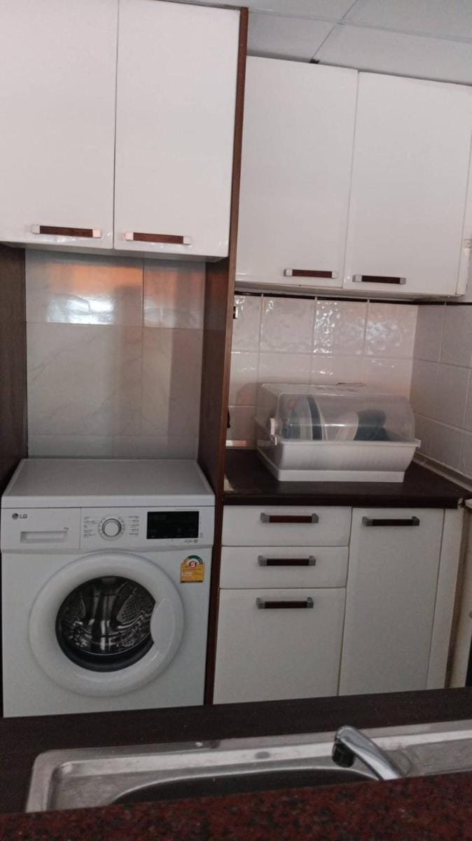 sombat condo seaview 1 bedroom Apartment in Pattaya City