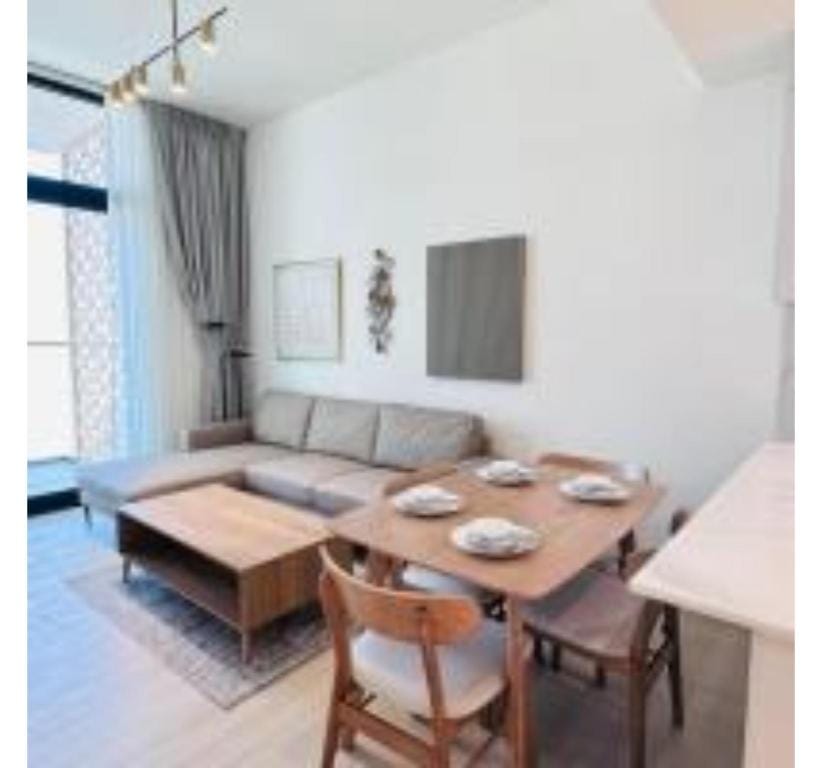OYO HOME 1457 Premium 1bed Apartment In Jvc Bh8061007 Hotel in Dubai