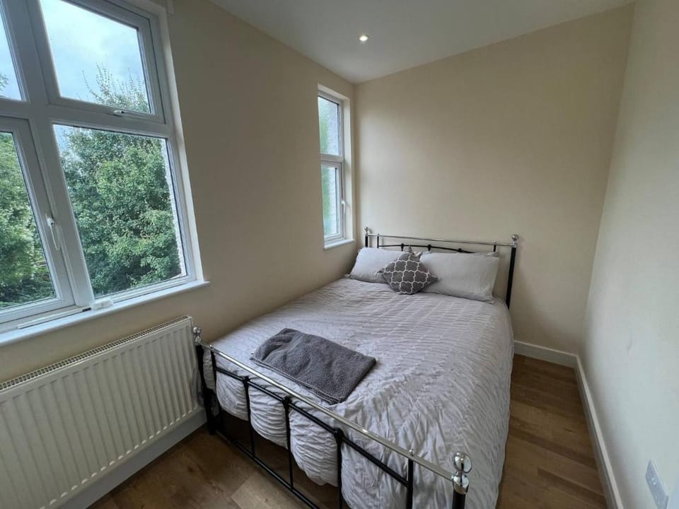 Lovely 2 Bedroom Escape Apartment in London Apartment in Croydon