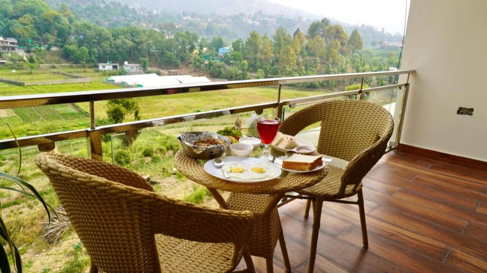 Nakshville homestay Hotel in Uttarakhand