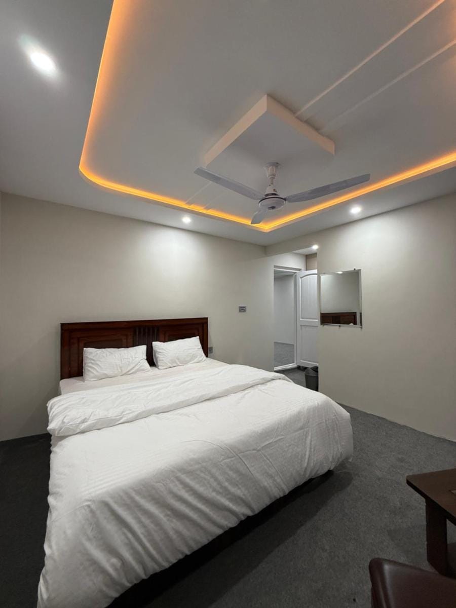 Qasr اشرف Bed and Breakfast in Pakistan